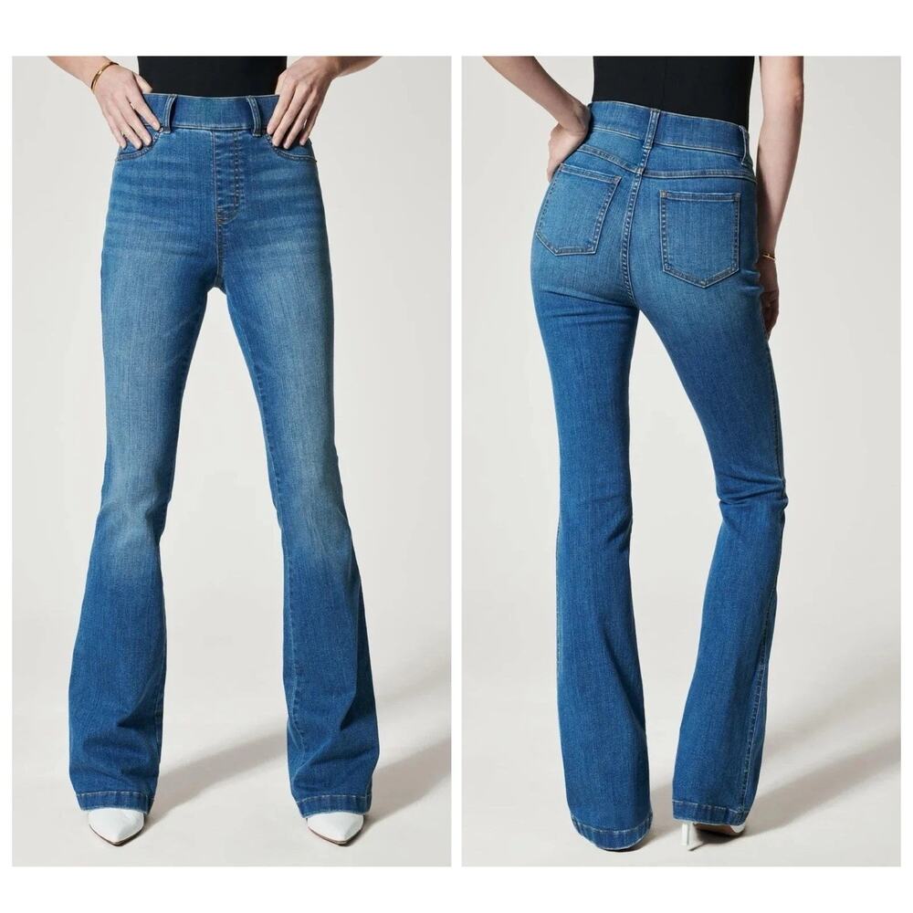 SPANX Flare Jeans Vintage Indigo Pull On 20456R Slimming Size Large 34” Inseam